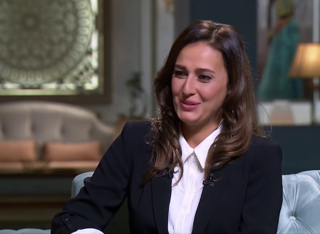 طلاق حلا شيحة من زوجها الكندي.. إليك ما نعرفه عن سبب ووقت الانفصال