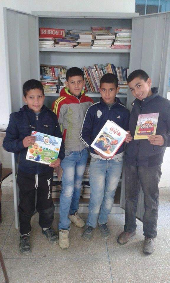 إحدى المكتبات التي تم إنشاؤها بفضل مبادرة