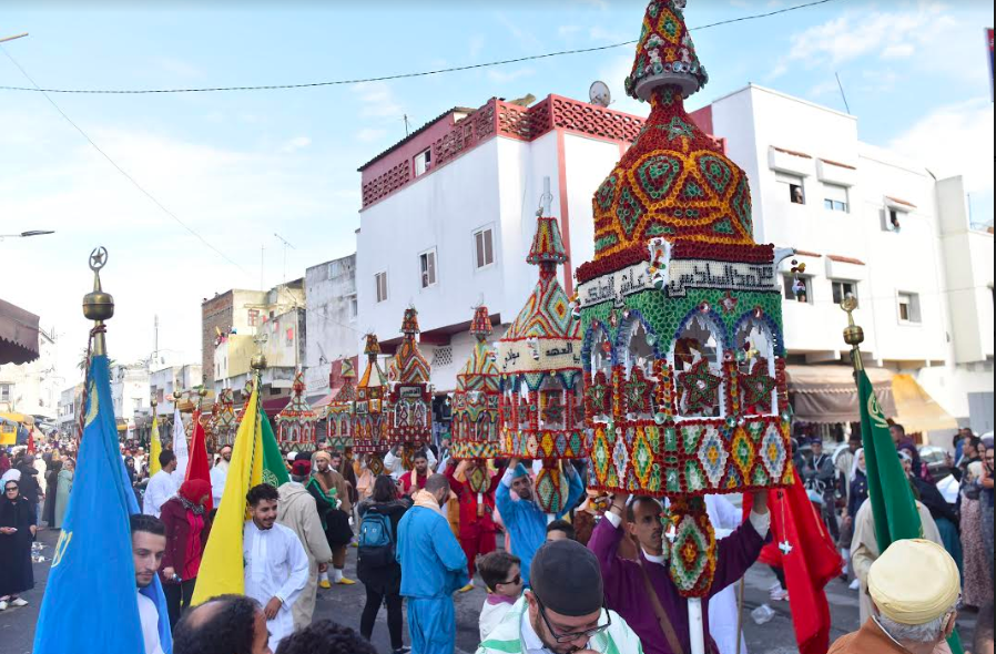 موكب الشموع