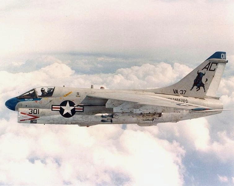 الطائرات من طراز A-7 Corsair AH التي شاركت بالعملية/wikimedia