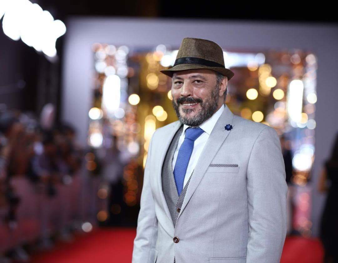 هل شاهدت توأم الفنان عمرو عبدالجليل الداعية السلفي أيمن عبدالجليل من قبل؟ توائم الفنانين يشبهونهم أكثر مما نتوقع