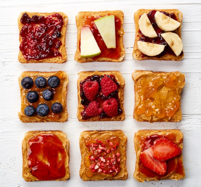 وصفة اليوم: بالتين أو بالخوخ أو ربما تفضّلها بالطماطم.. إليك 4 وصفات سهلة لتحضير مربى الشتاء