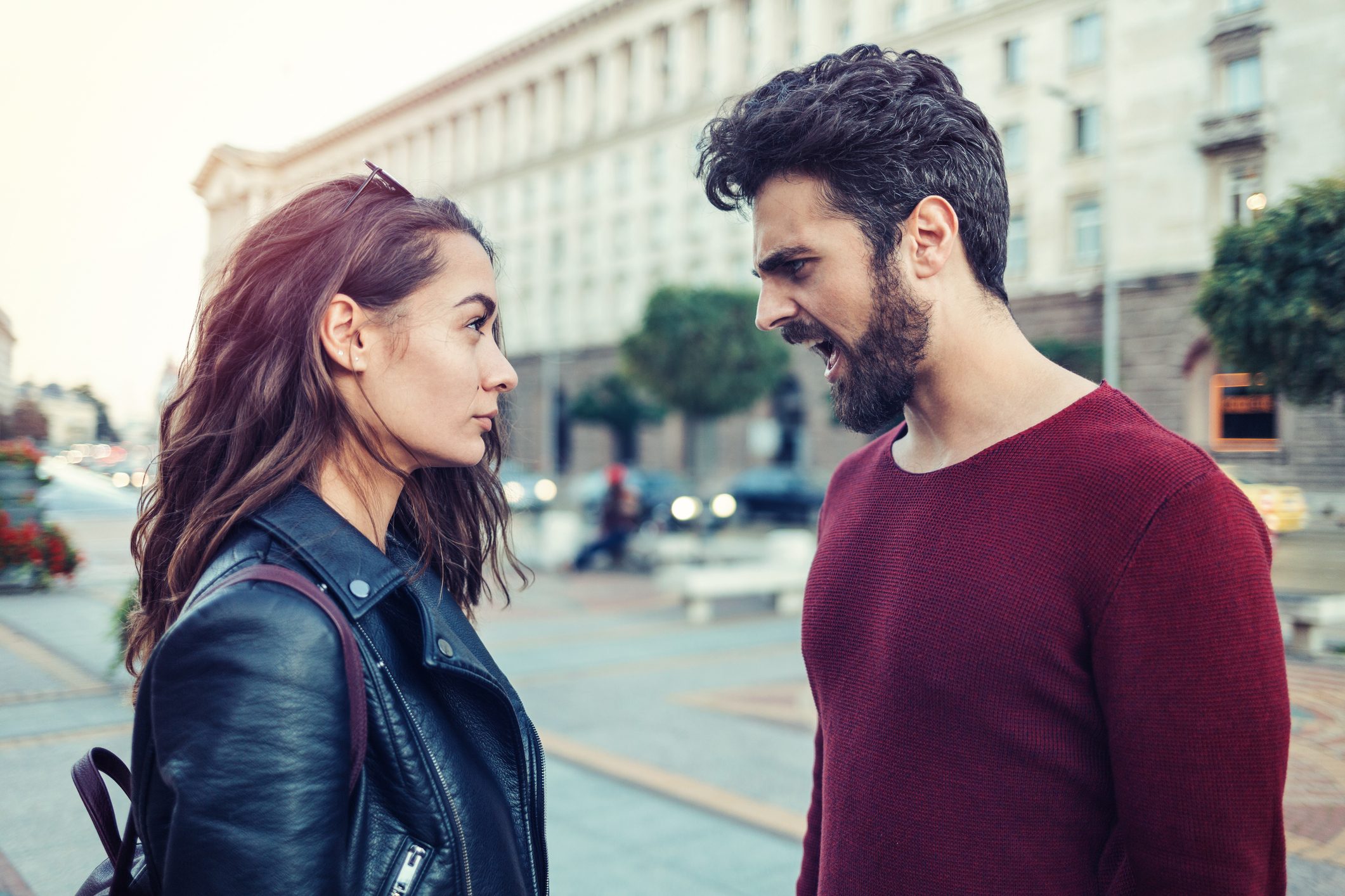 الغرور والعناد قد يتحولان إلى صفتين محمودتين.. هكذا يؤدي الصراع إلى تقدم العلم!