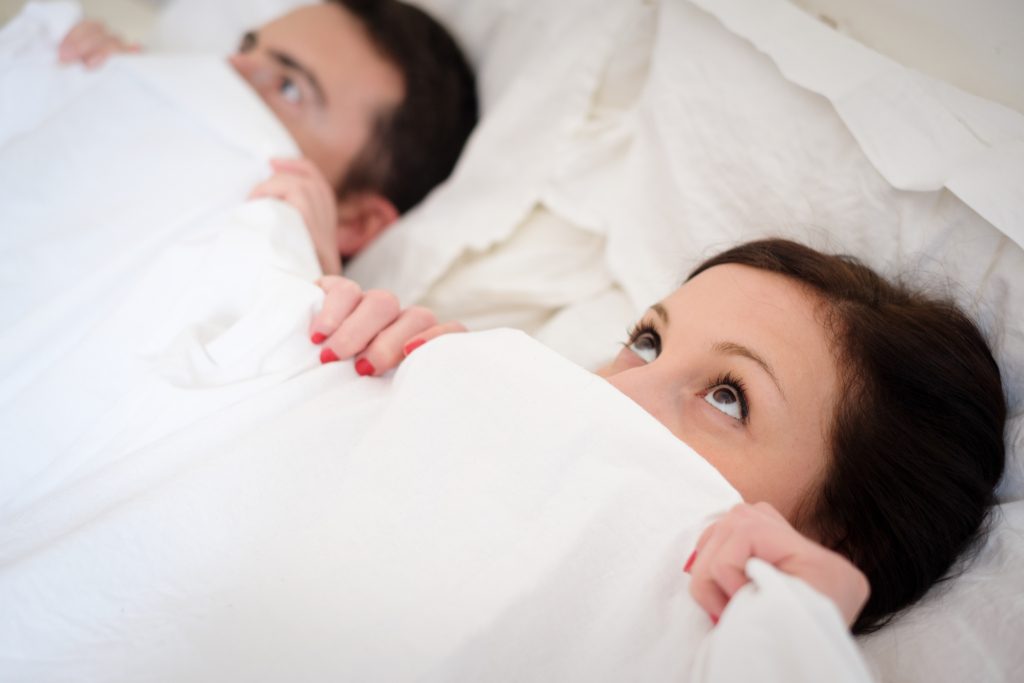 يعتبر "الجنس الواعي" أحد التطبيقات الناجحة لنظرية "الوعي التام" (iStock)