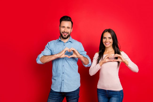 العلم أثبت أن اللحية تجعل الرجال أكثر جاذبية.. ولكن مهلاً هناك طول معين لها تفضِّله النساء