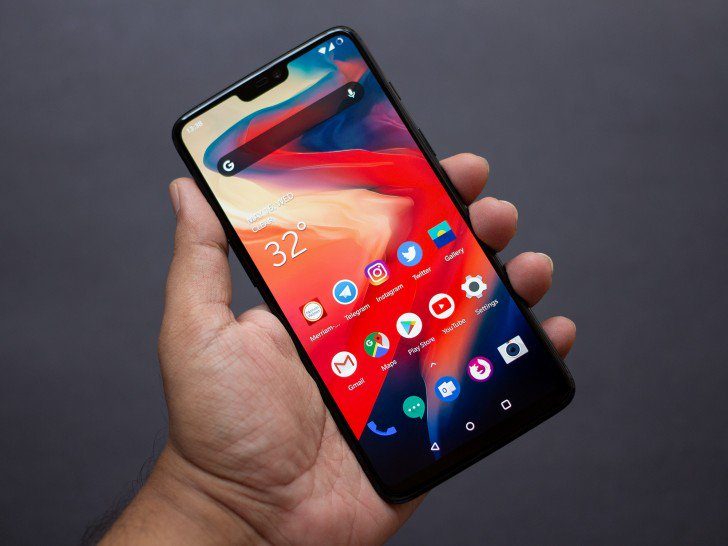 هاتف OnePlus 6/مواقع التواصل الاجتماعي