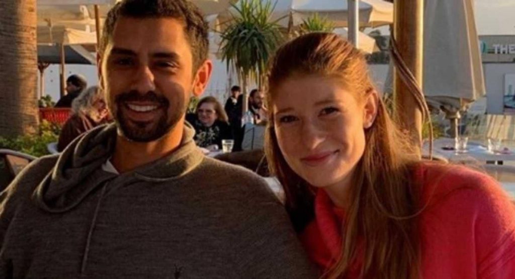 ابنة ثاني أغنى رجل في العالم مع صديقها المصري