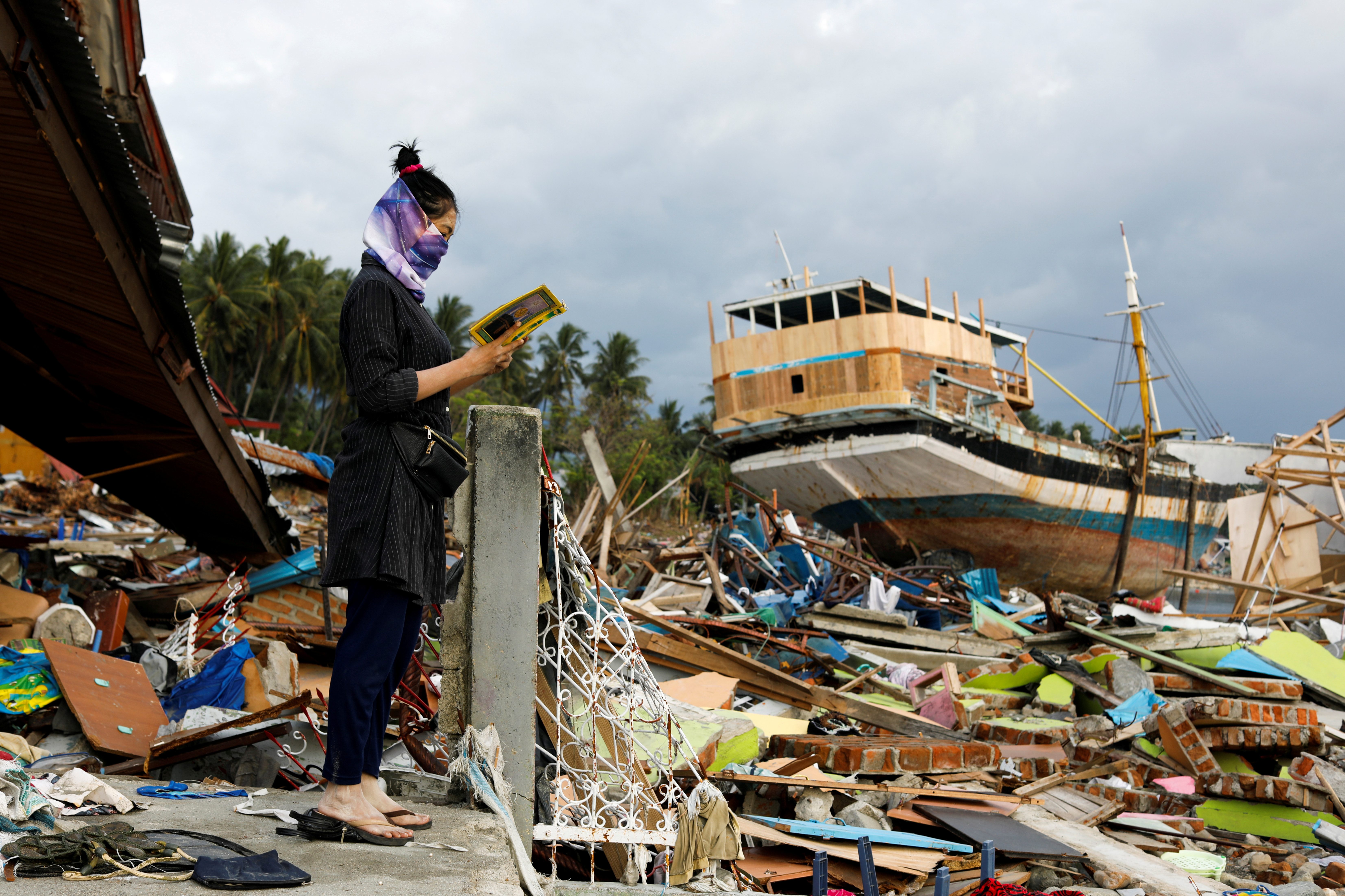 نجل أحد الضحايا يعثر على جثة والده على بعد 100 متر من المنزل