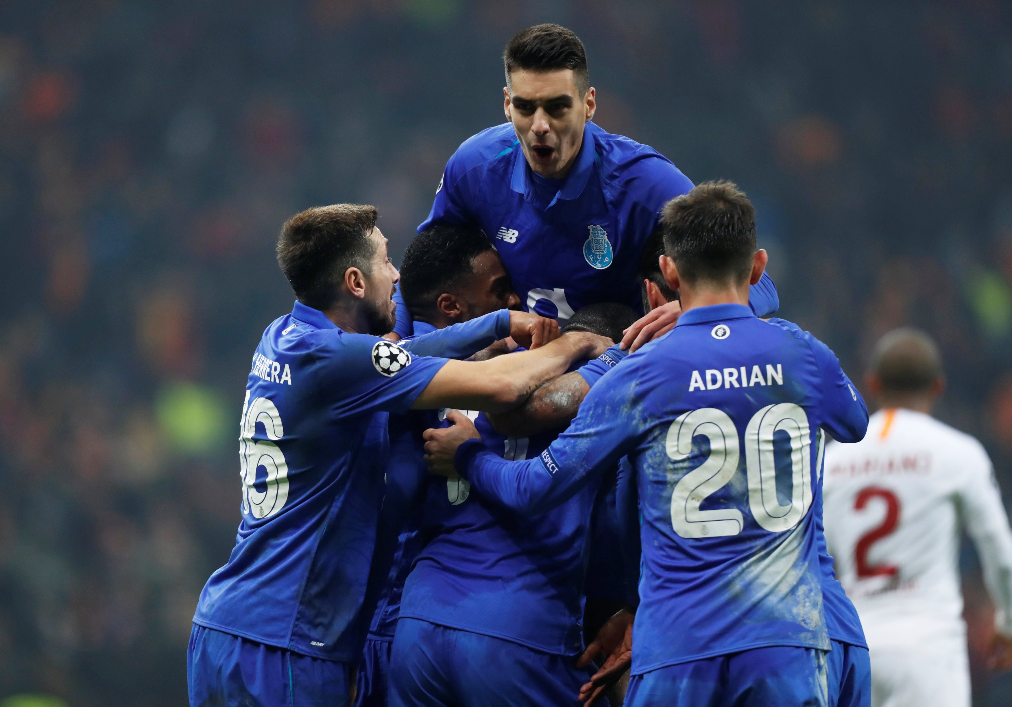 أكثر 10 أندية حصولاً على الأموال