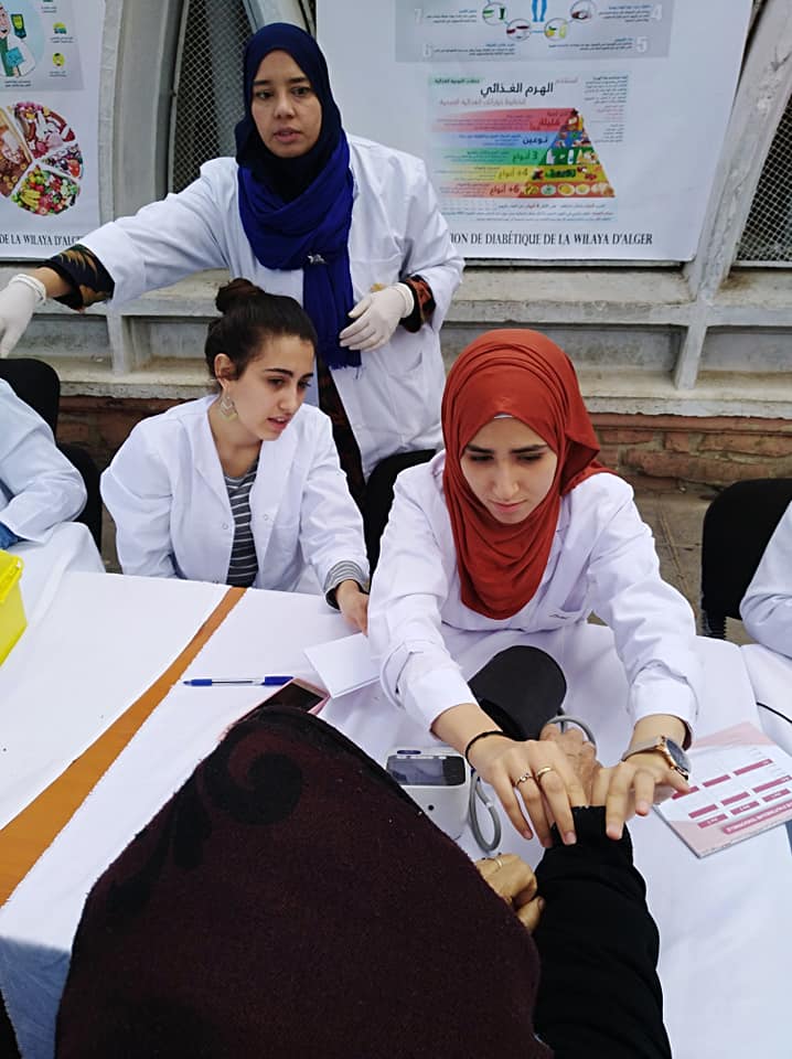 الحملة تستهدف إجراء تحليلات متعددة للمواطنين/مواقع التواصل الاجتماعي