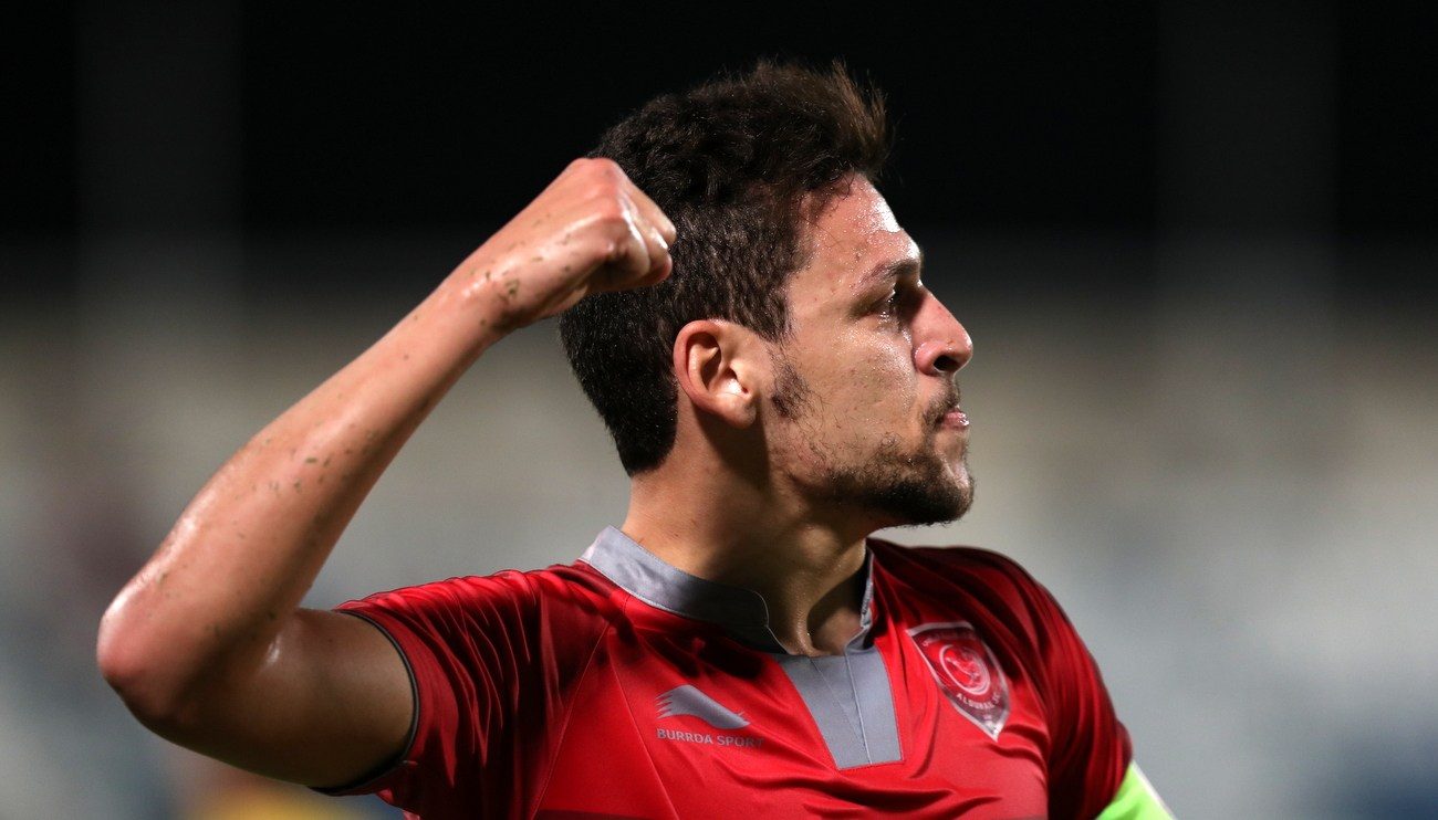 التونسي يوسف المساكني يقترب من برايتون الإنكليزي