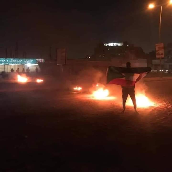 اتساع دائرة الاحتجاجات في السودان بعد مقتل ٩ مواطنين الخميس - (مواقع تواصل)