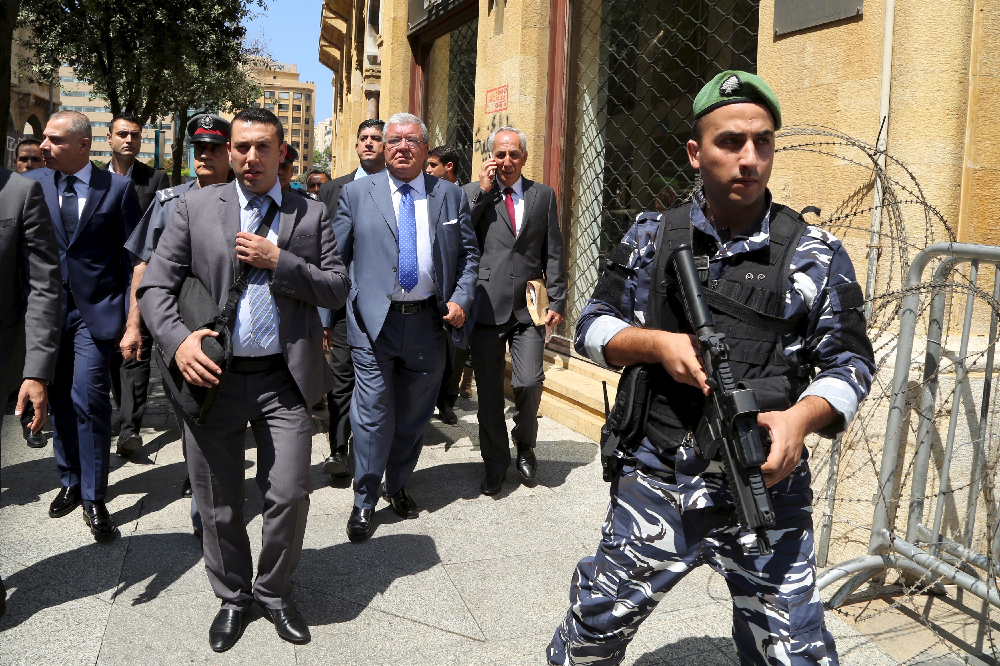 الأمن اللبناني يتتبع «جبنة قاتلة» و«شنكليش»..  البلاد كانت على موعد مع تفجيرين كبيرين بطلهما سوري