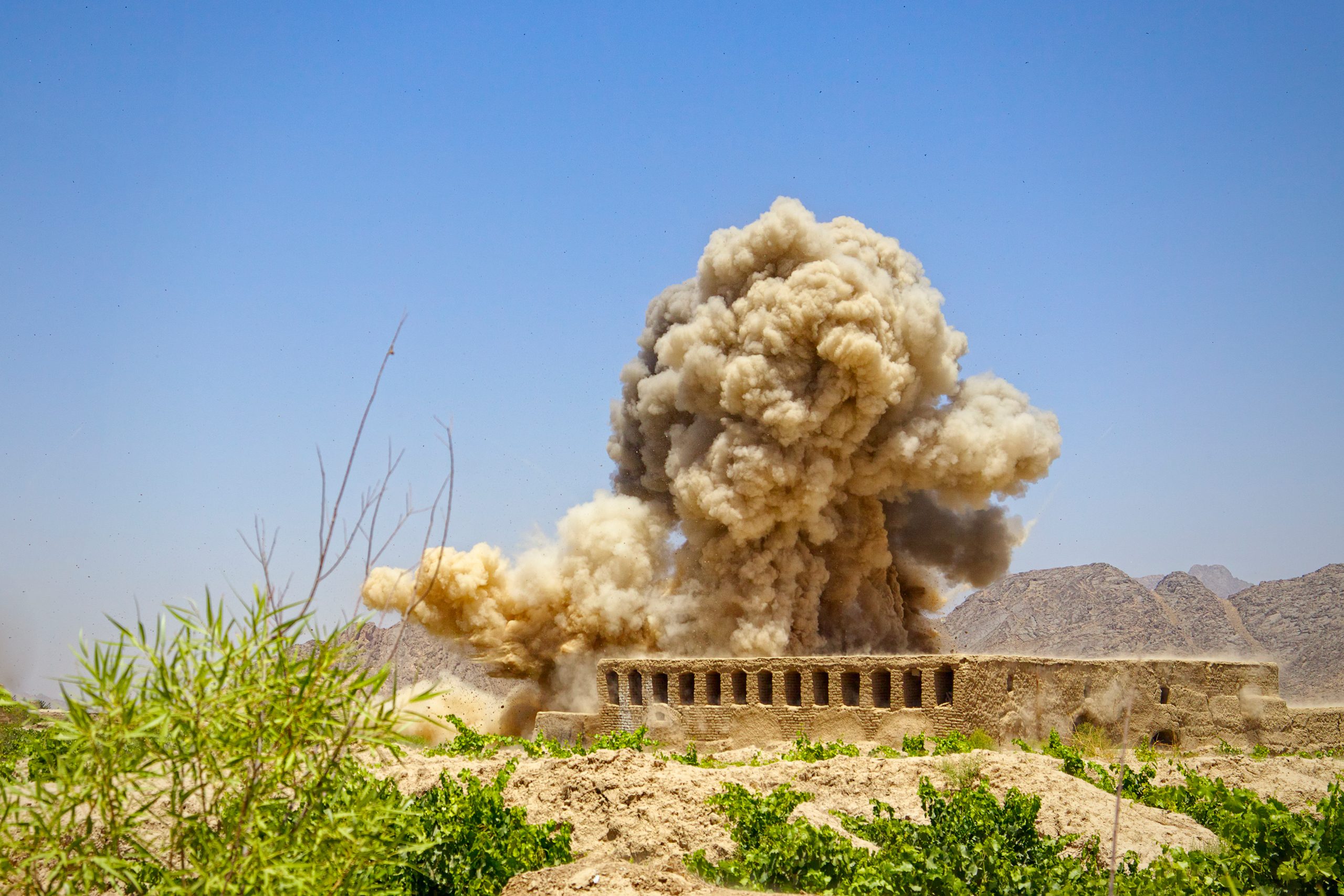 التفجيرات يمكن أن تخطف الأحباء دون إنذار/ISTOCK