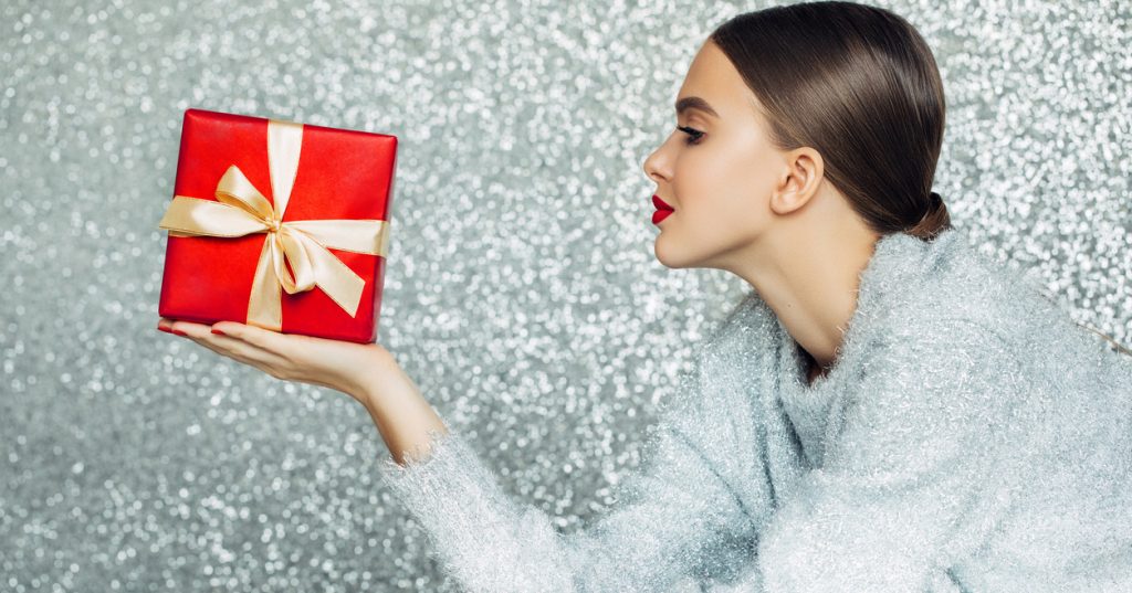 12 هدية مكياج اشتريها لنفسك