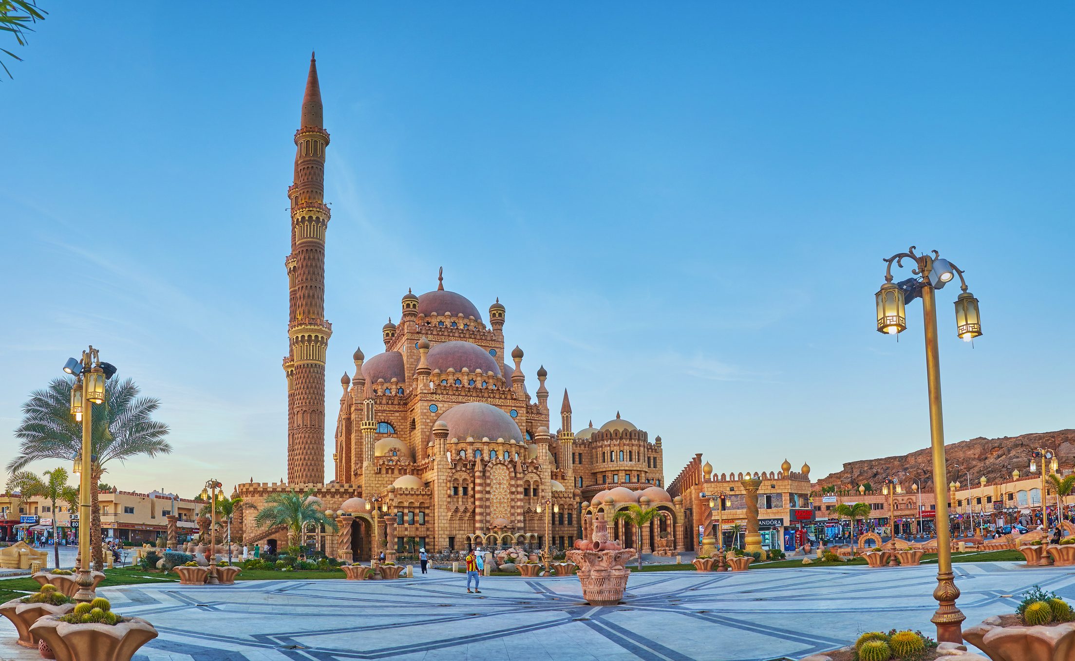 مسجد الصحابة أحد معالم شرم الشيخ السياحية / iStock