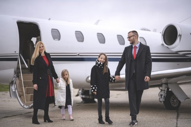 ثرواتهم أكبر من اقتصاد السعودية ومصر معاً، ولكنها تواجه تهديداً دائماً.. تعرف على أغنى 25 عائلة في العالم