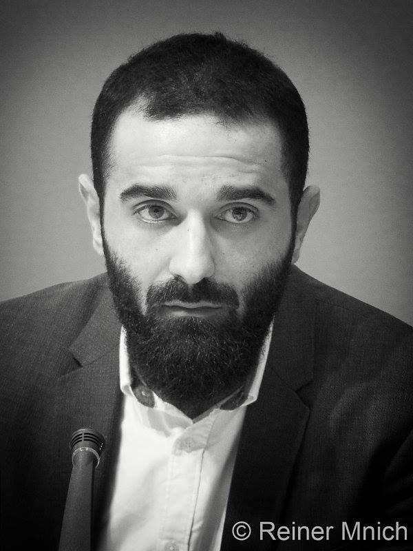 الشاعر السوري حمد عبود