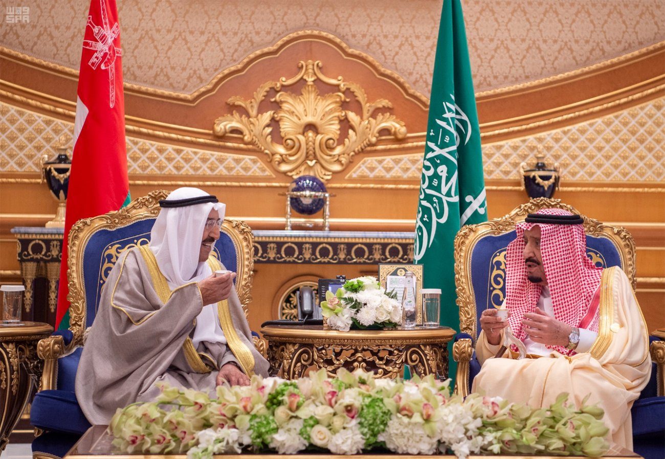 صورة تجمع ملك السعودية وأمير الكويت
