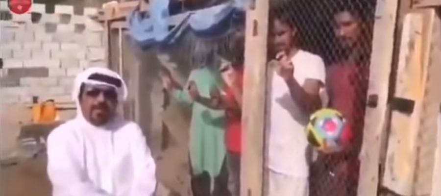 الإماراتي الذي احتجز بعض العمال الهنود في قفص للحيوانات يعتذر وهذه حجّته