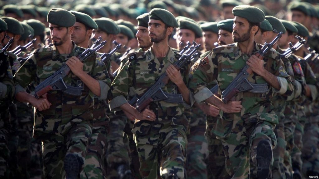 عرض عسكري للحرس الثوري الإيراني