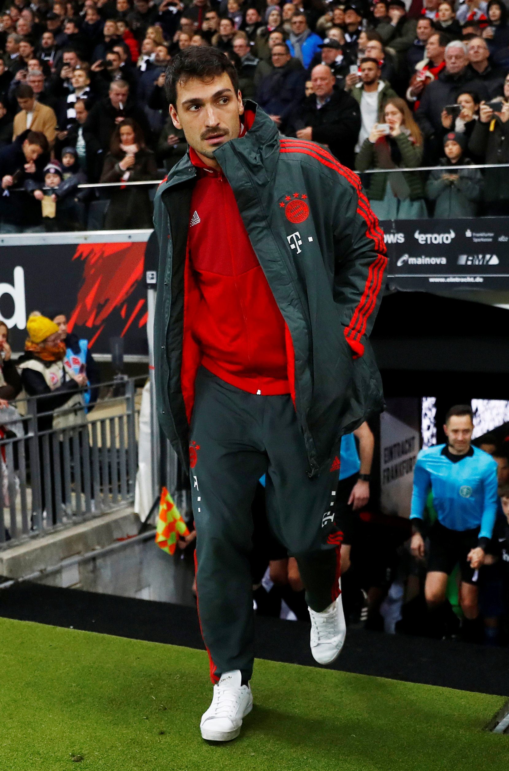 بروسيا دورتموند باع ماتس هوملز لبايرن ميونخ بـ 39.7 مليون دولار (رويترز)