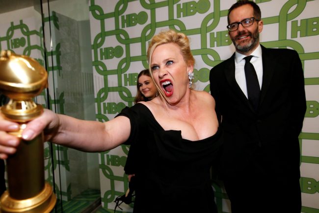 «الملحمة البوهيمية» يفوز بجائزة غولدن غلوب لأفضل فيلم درامي