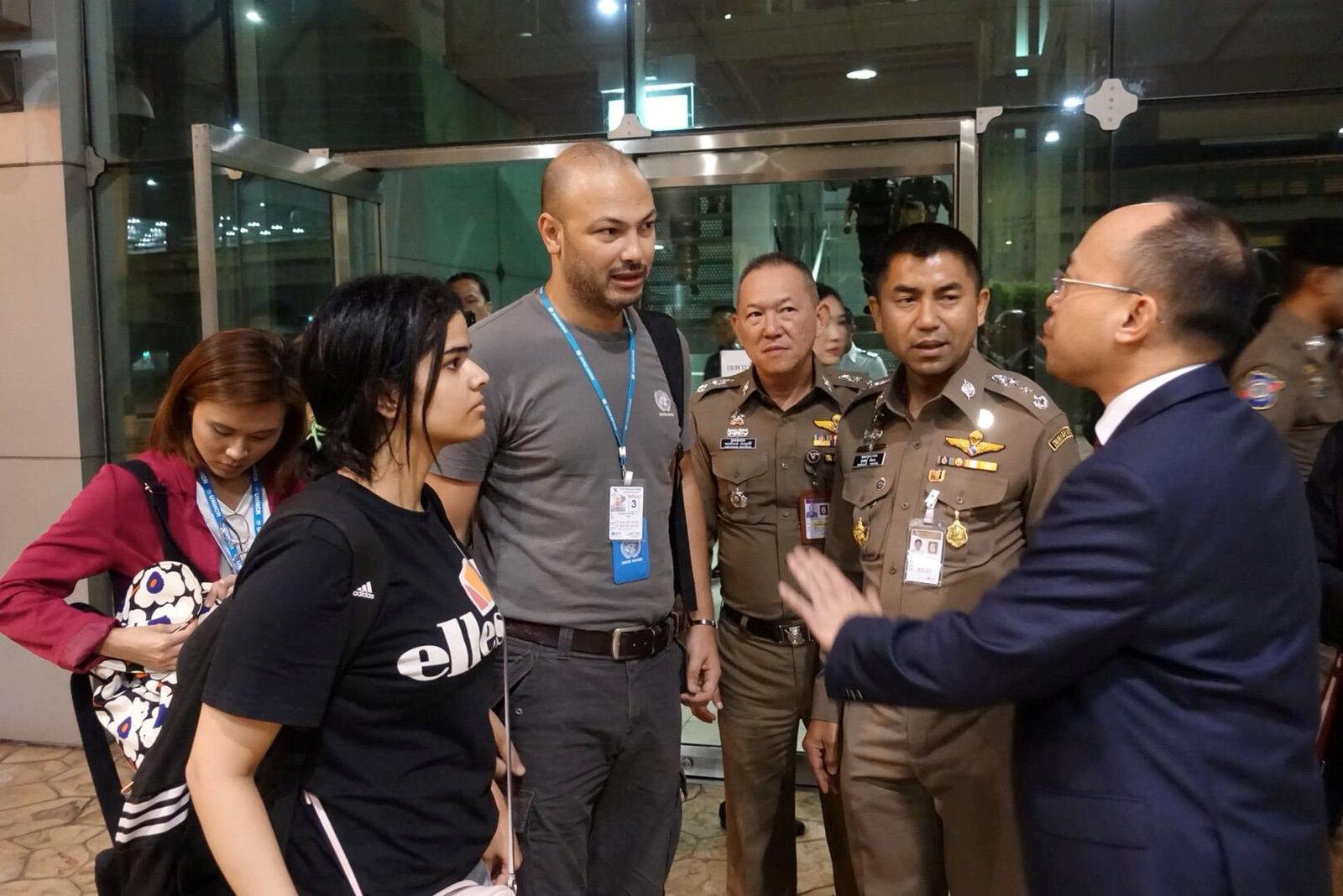 السعودية المحتجزة في تايلاند الشابة السعودية في تايلاند