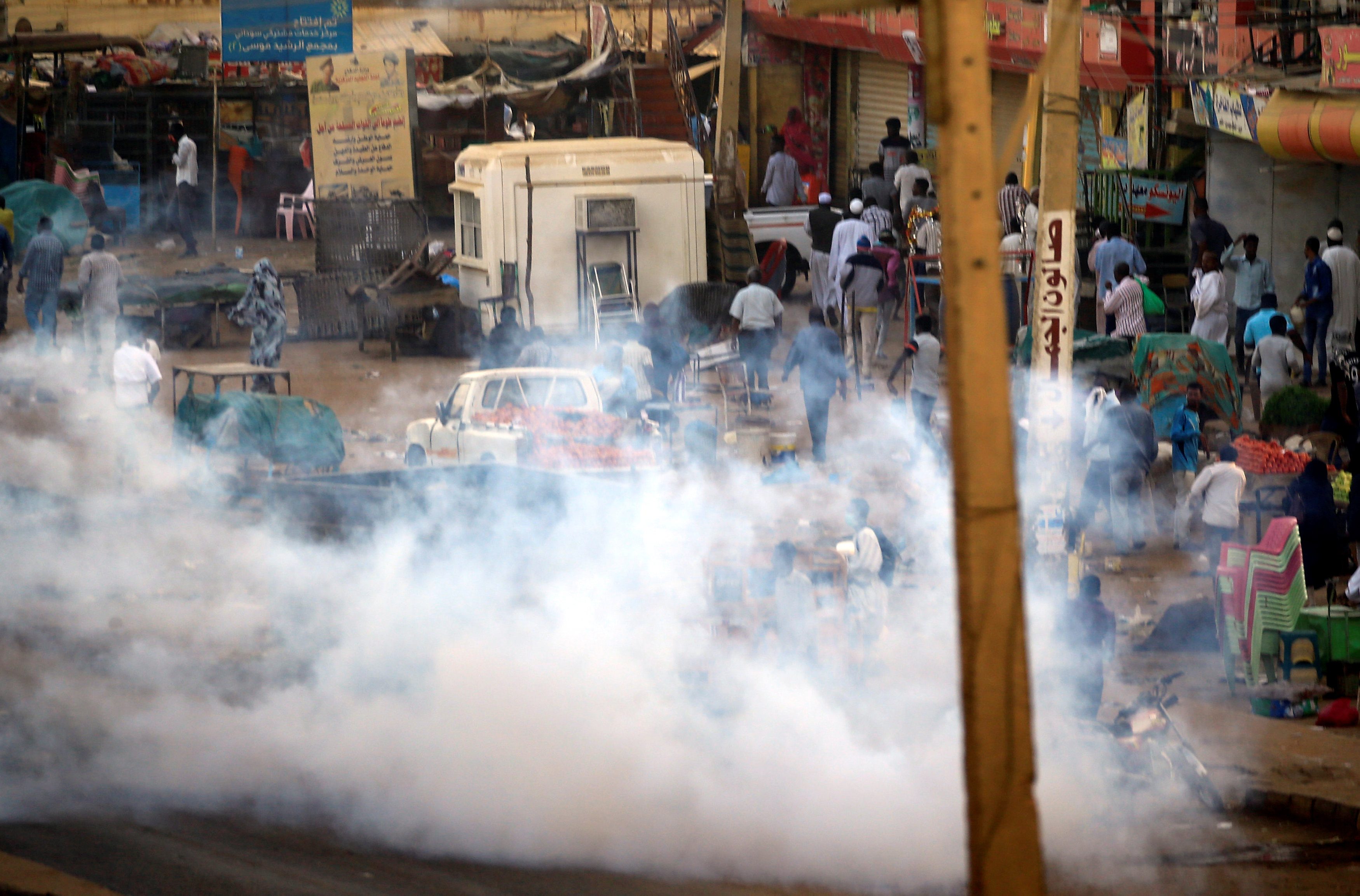 تظاهرات غاضبة في السودان من الأوضاع المتردية/ رويترز