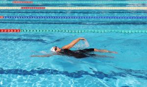 السباحة نجوى غراب