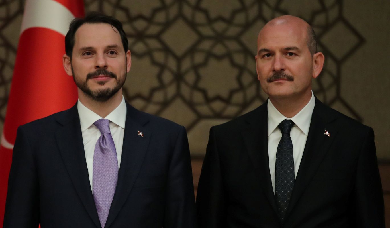 أنقرة تعلن عدد السوريين الذين تم منحهم الجنسية التركية