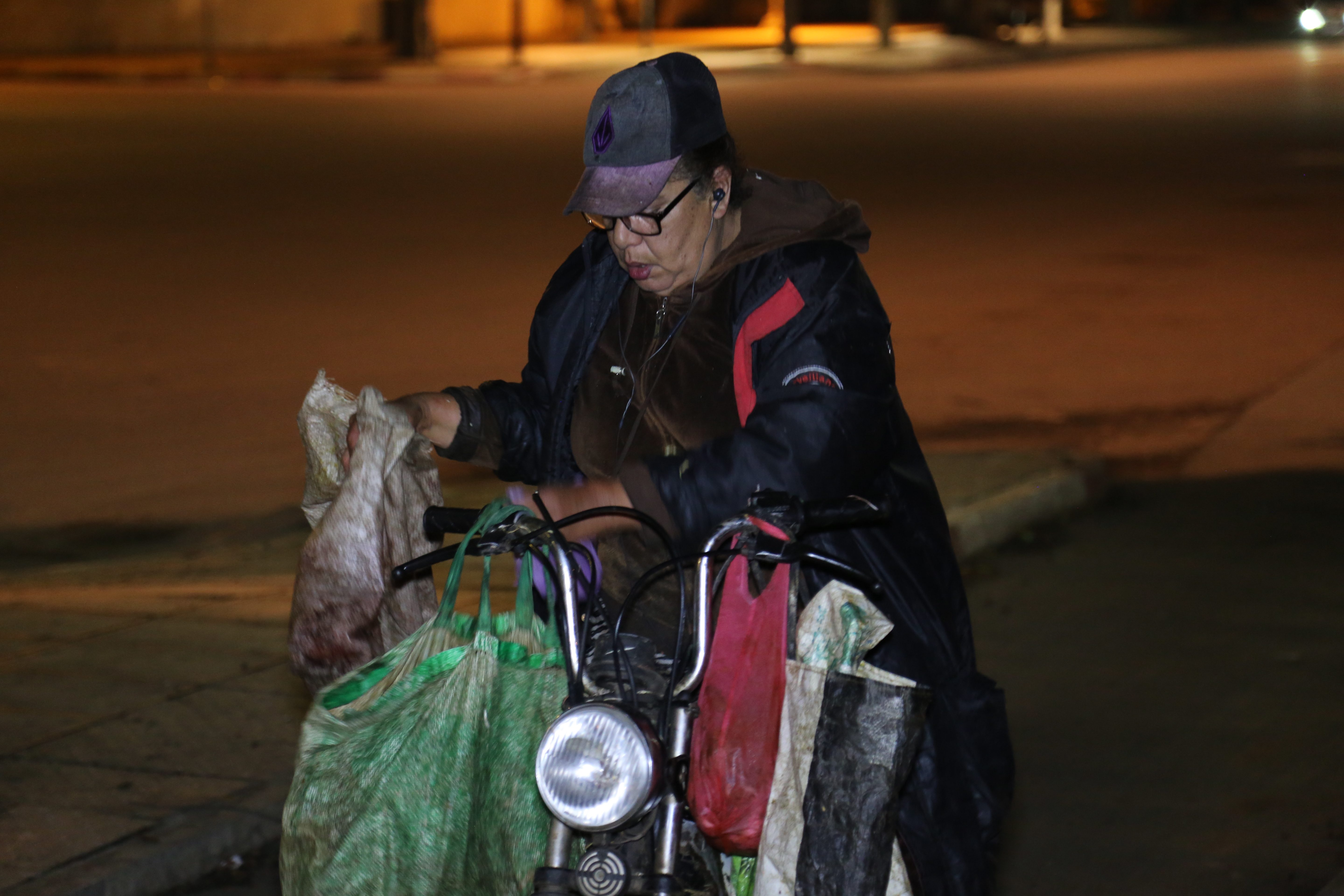 اختارت الطلاق من أجل قططها