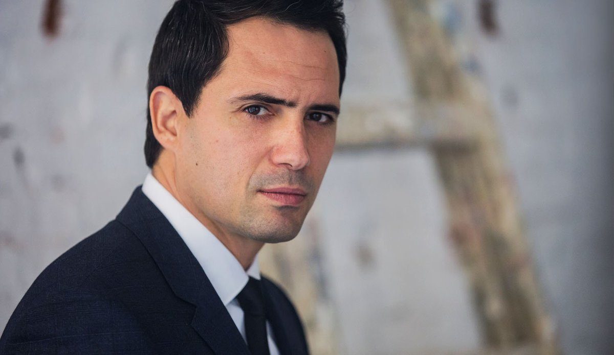 ظهور نادر لزوجة ظافر العابدين بصحبته في مهرجان القاهرة السينمائي (صور)