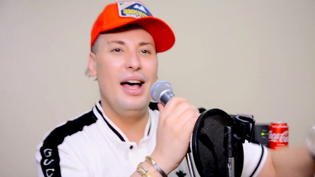 عملية تجميل تُنهي حياة فنان راي في الجزائر.. من هو هواري منار؟