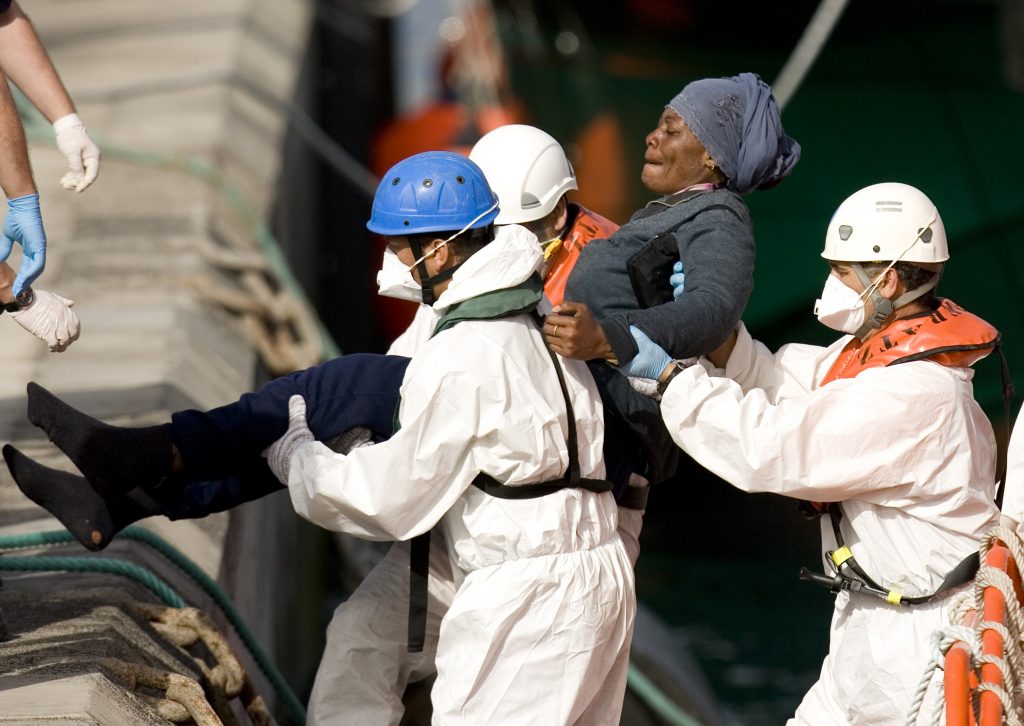 مهاجرون غير شرعيين