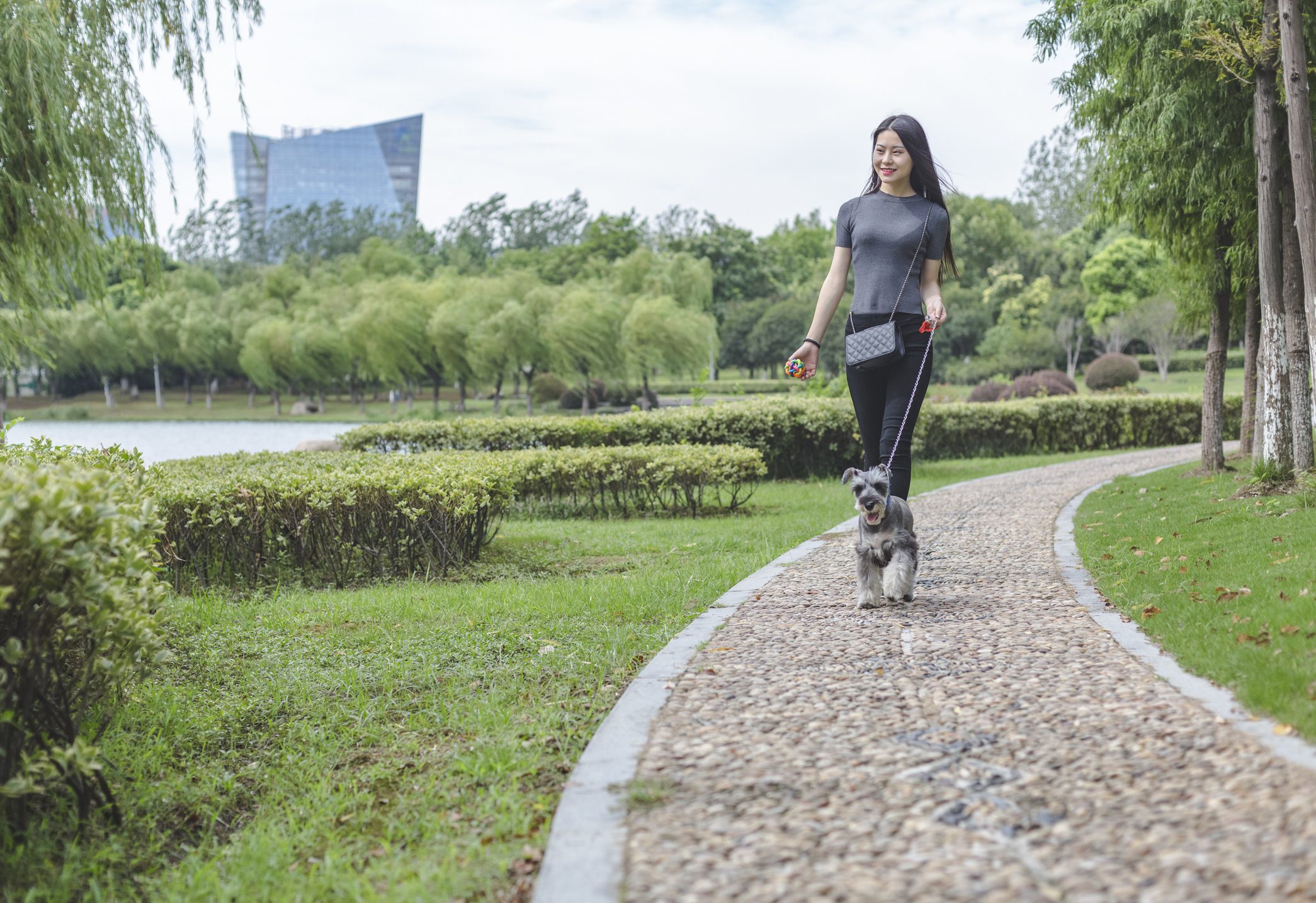 نشاط بدني لمدة 60 دقيقة فقط يجعلك أكثر احتمالاً للوصول لسن 90.. أما الرجال فيحتاجون أكثر من ذلك