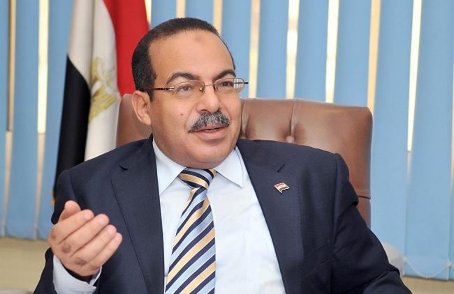 الرجل الذي قال لا لمبارك والسيسي يلحق برفاقه.. اعتقال يحيى حسين الضابط الذي عارض النظام حتى وهو بالسلطة