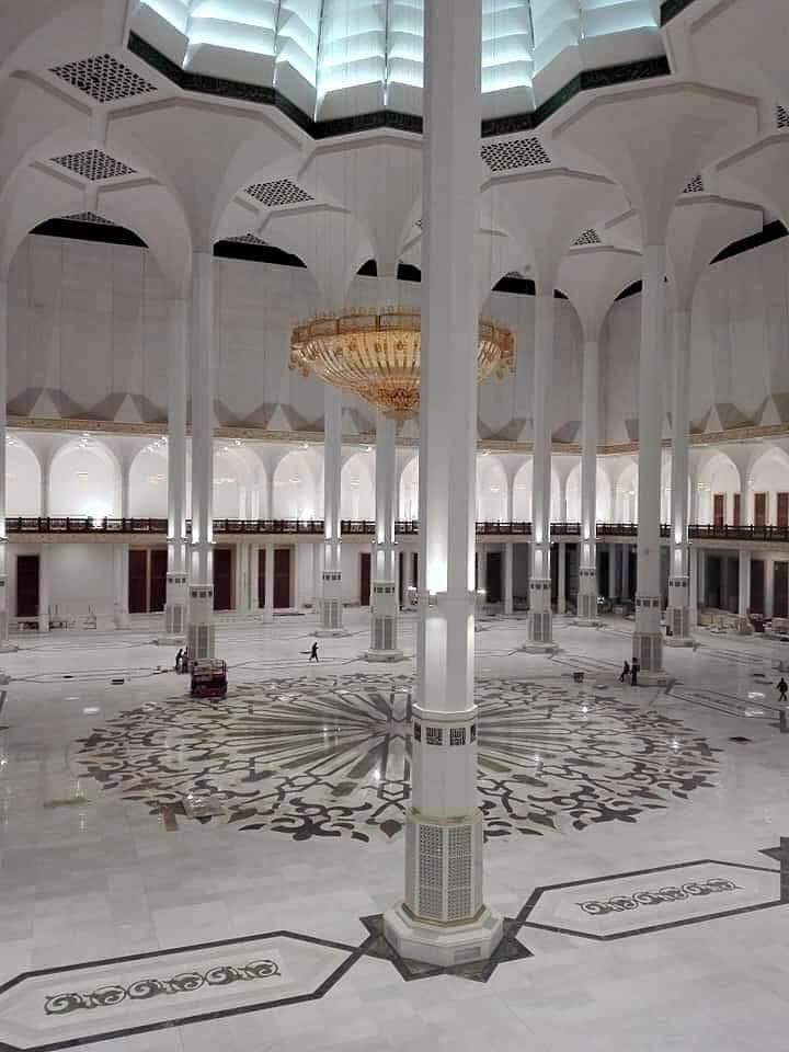 من داخل ثالث أكبر مسجد في العالم/ خاص عربي بوست