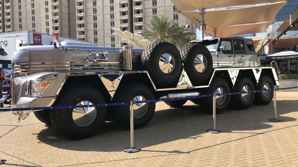 سيارة الظبيان/ مواقع التواصل الاجتماعي