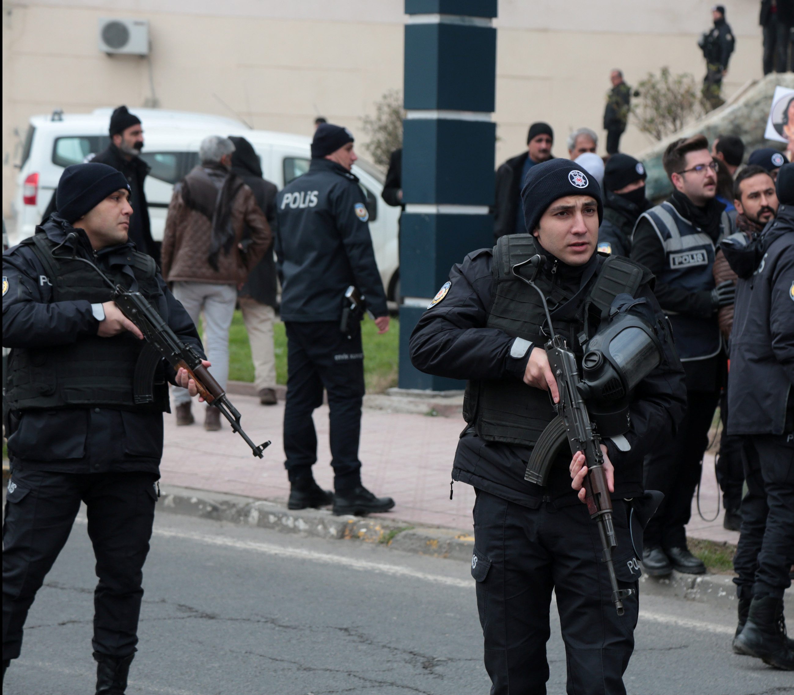 لا المخابرات التركية الموساد تجسس اشتباكات بين أتراك وسوريين