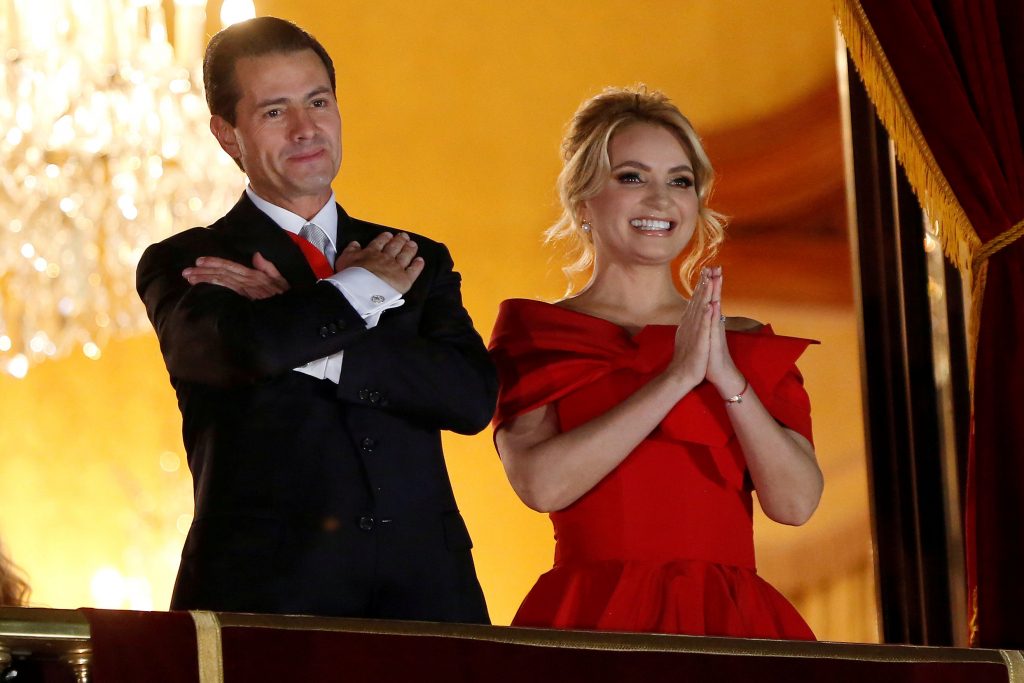 سيدة المكسيك الأولى السابقة قررت الطلاق من زوجها الرئيس السابق