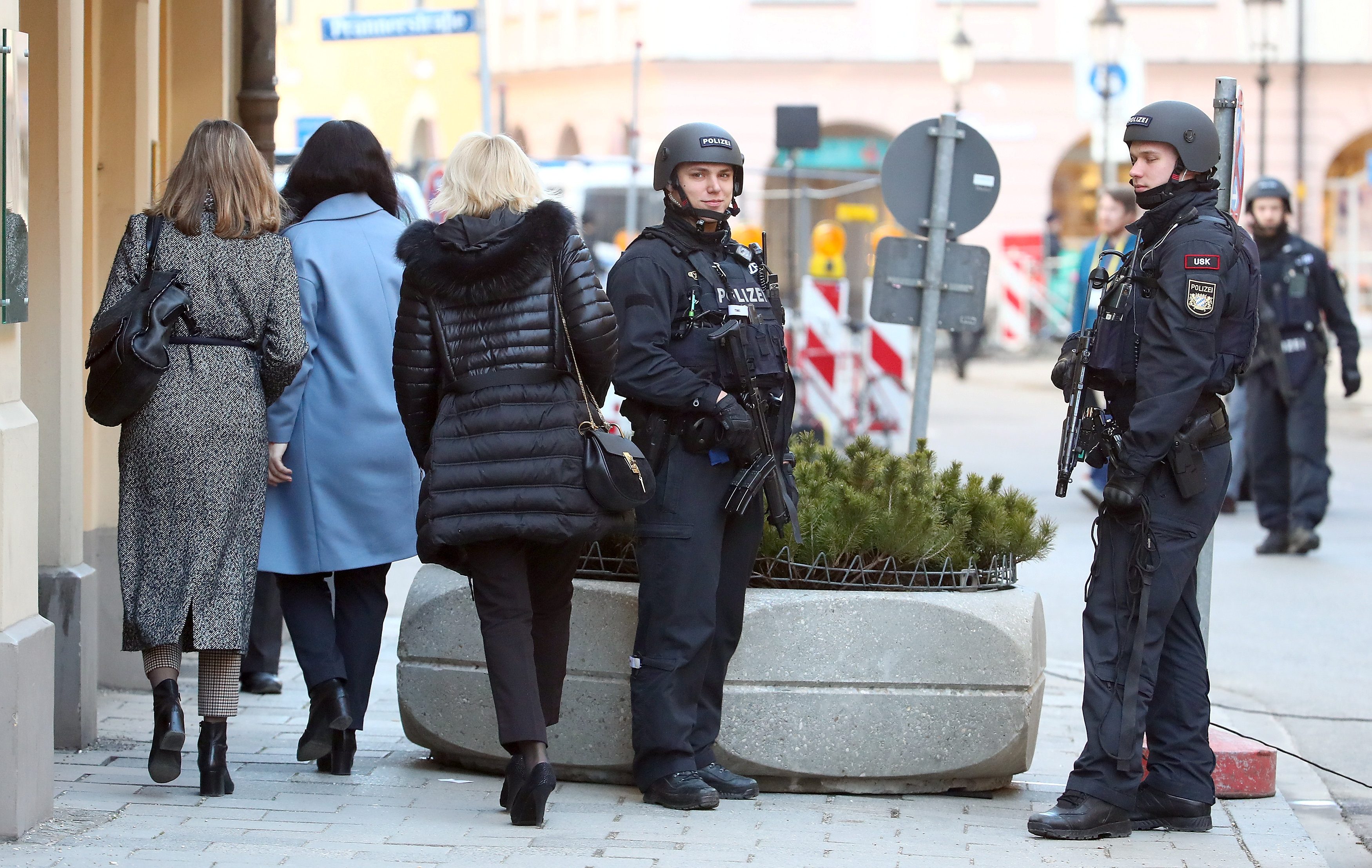 الشرطة الألمانية: مقتل شخصين في إطلاق نار بميونيخ