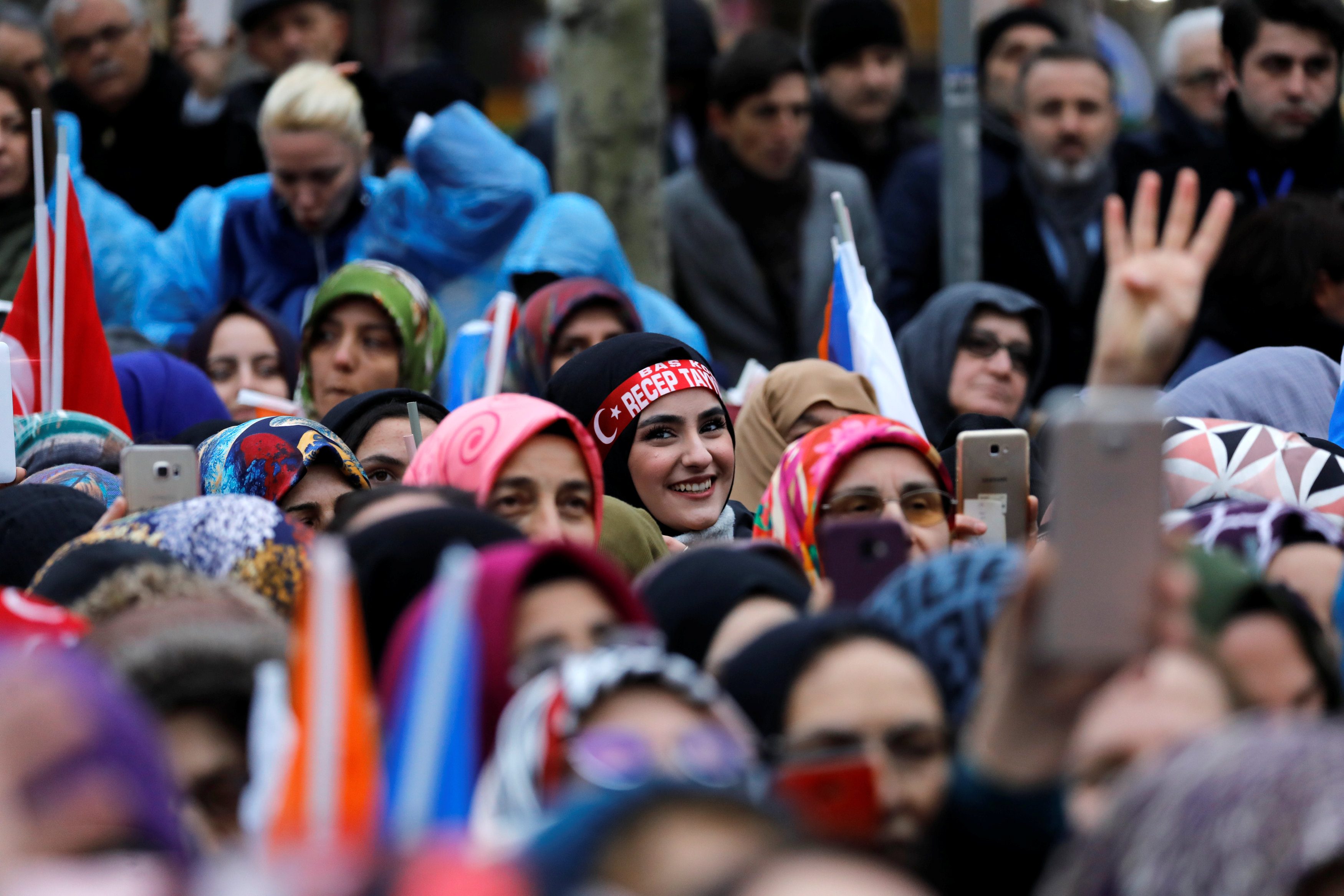 مؤتمر مؤيد للرئيس التركي رجب طيب أردوغان/ رويترز