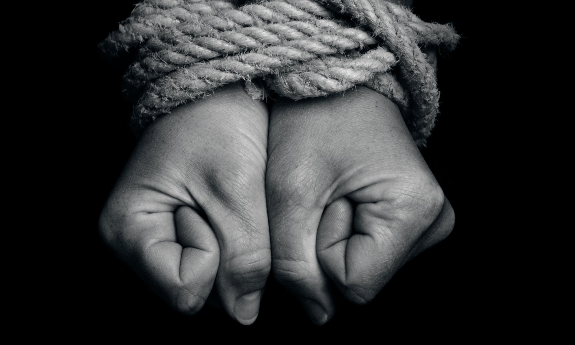 الاسترقاق المعاصر.. عدد الذين يعيشون العبودية بالوقت الحالي هو الأعلى في التاريخ.. فمن هم المُستعبَدون؟