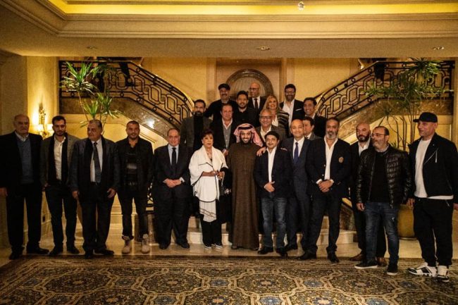 تركي آل الشيخ يوقع اتفاقيات مع نجوم مصريين لتدعيم القطاع الترفيهي