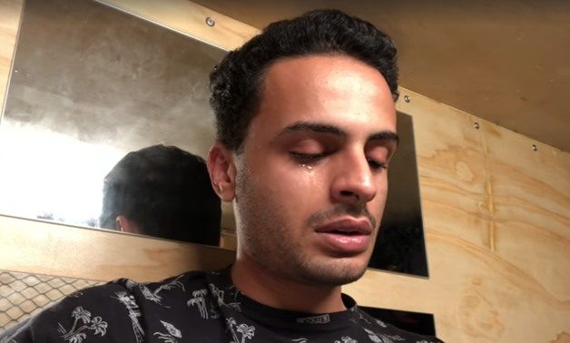 دخله الشهري يبدأ من 60 ألف دولار، ولديه 4 ملايين مشترك.. ردود فعل متباينة على إعلان شادي سرور ترك الإسلام