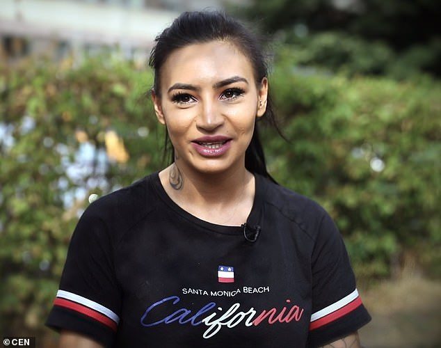 زوجة داعشي تنظيم الدولة الإسلامية