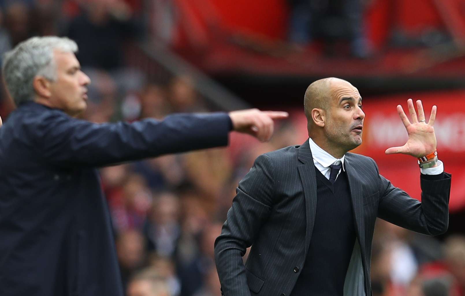 عودة الروح إلى الليغا.. رئيس رابطة الدوري الإسباني يعيد إشعال فتيل الحرب بين غوارديولا ومورينيو