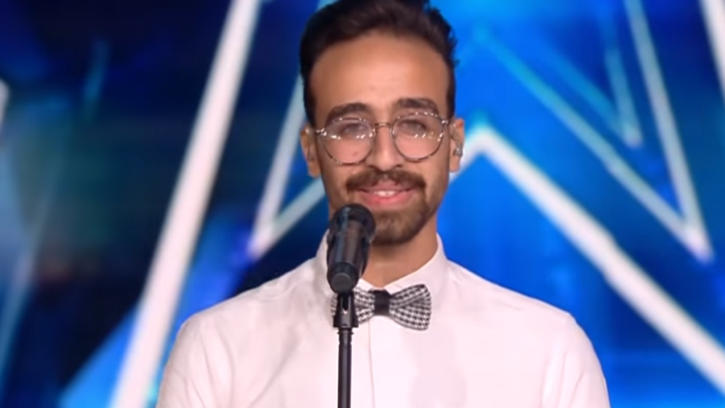 مصري يفوز بعد 4 محاولات فاشلة في Arabs Got Talent