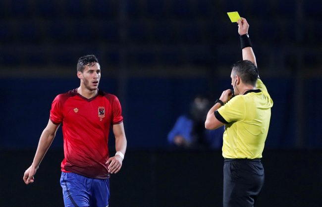 مِن مطاردة البطولات إلى مكافحة الإصابات.. الأهلي المصري يبحث عن سر «النحس» في فريق الكرة